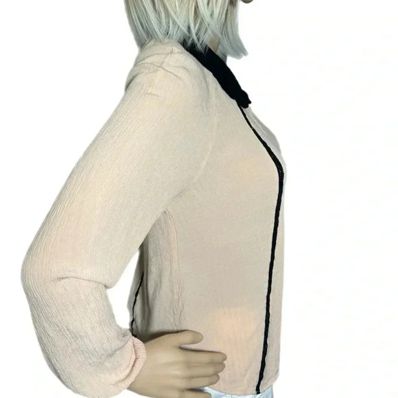 ZARA Pale Pink Peasant Blouse Black Collar Key Hole Detail Long Sleeve Medium - Picture 3 of 10